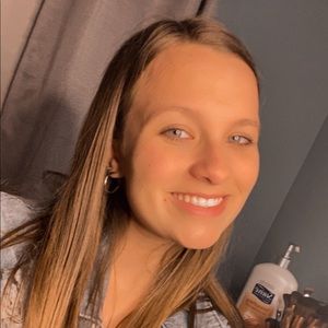 Meet your Posher, Gracie